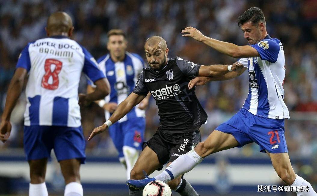 今晚体能课后，阿贾克斯强势反弹备战葡超，球迷炸锅，身体对抗强度拉满