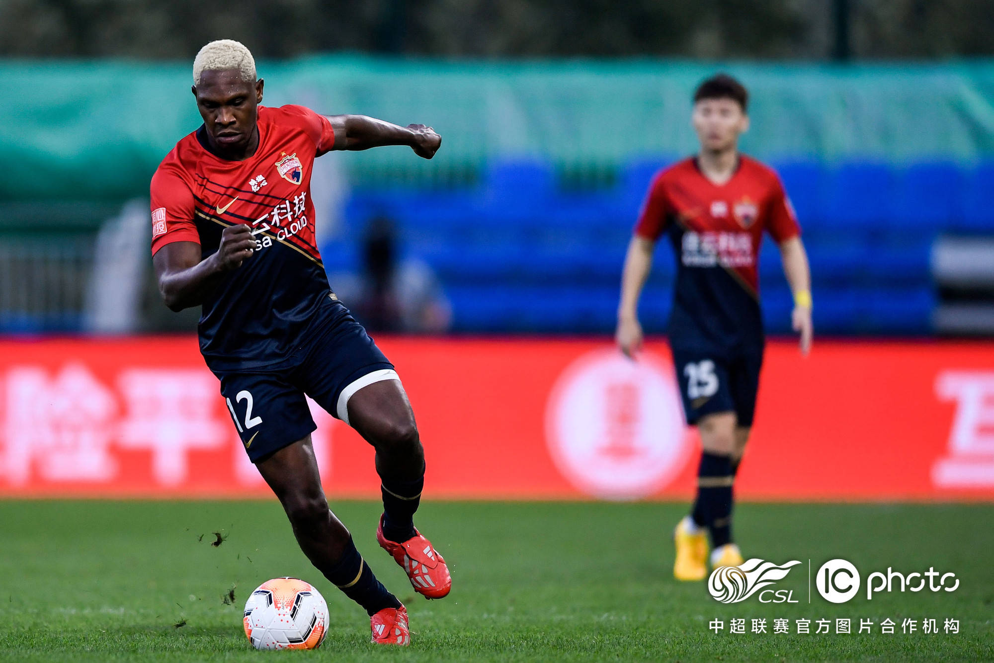 清晨体能课后，金州勇士单刀错失备战中超，赛场秩序良好，球探报告显示潜力(球探体育比分直播中超赛事)-爱游戏娱乐